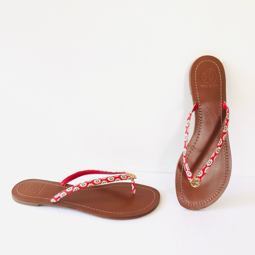 Tory Burch Terra Thong Sandals ~ Primrose / Nantucket Red Printed Patent Leather